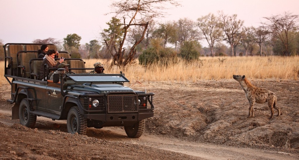 Game_Drives_Norman_Carr_Safari_DH