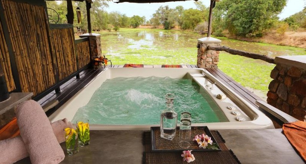 Mfuwe_Lodge_Spa_Wetu