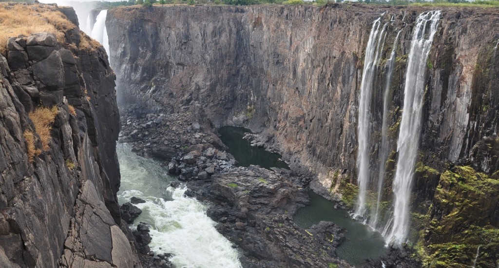 Victoria_Falls_Dry_Wiki