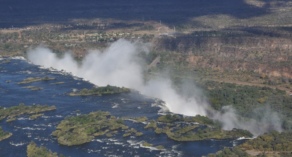 Victoria_Falls_Wiki