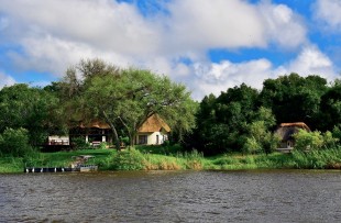 WATERBERRY LODGE FROM RIVER